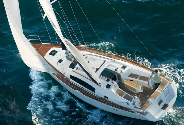 Beneteau Oceanis 40
