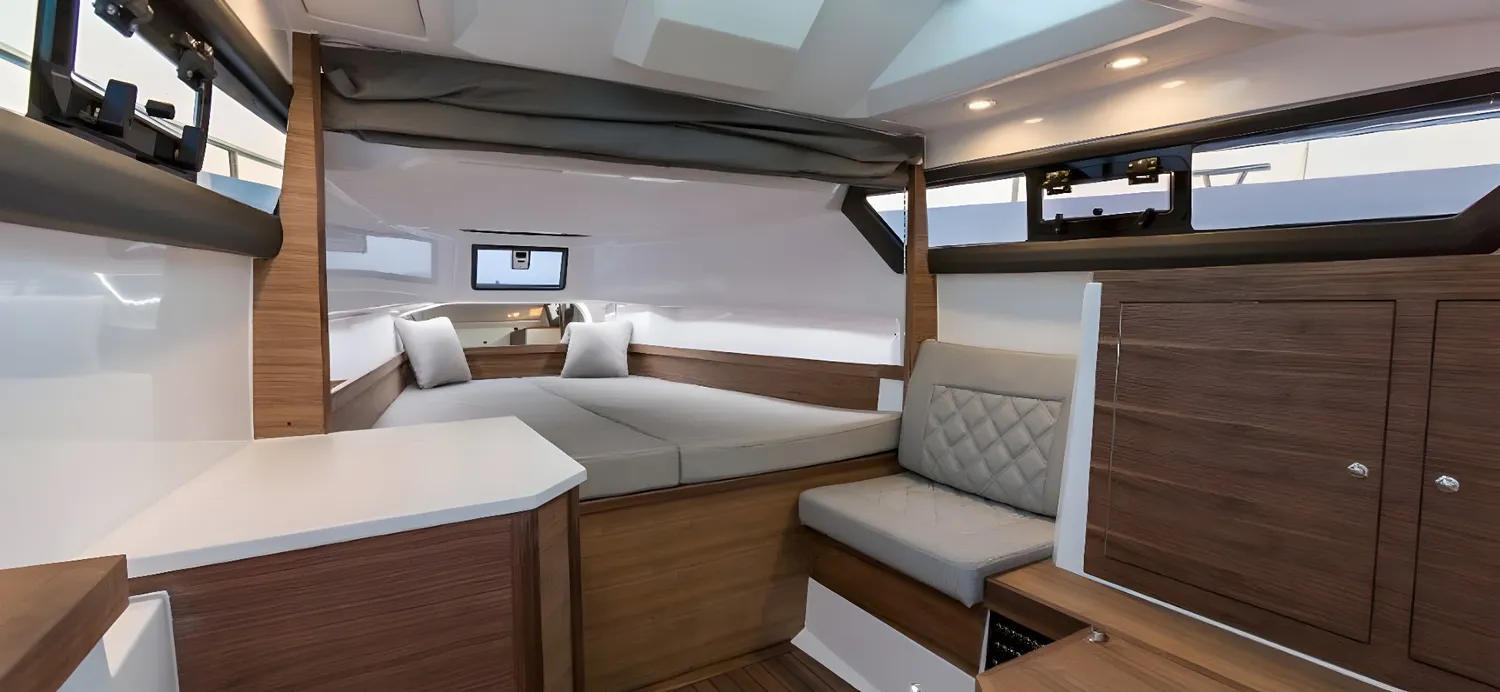 MV Spectre photo